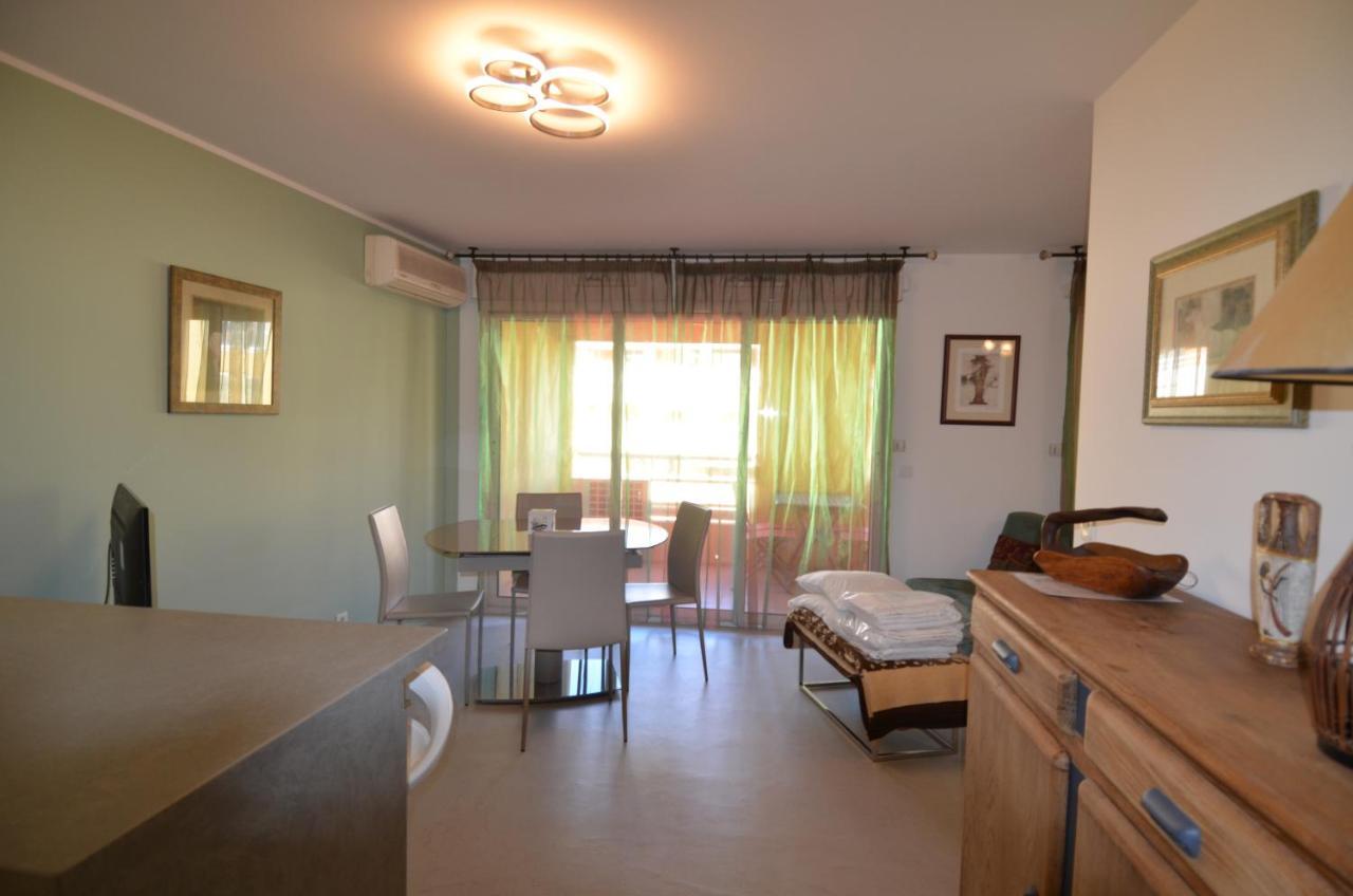 Appartement 3 Personnes Avec Coin Nuit Avec Terrasse Et Parking Quartier Du Port De Nice Buitenkant foto